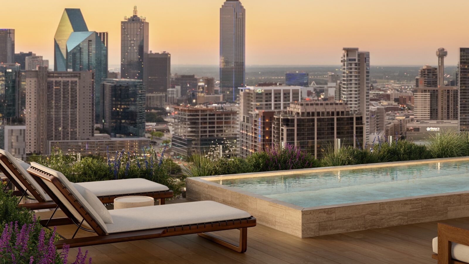 Penthouse rooftop terrace and pool overlooking the Dallas skyline